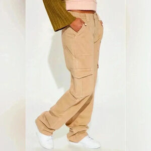 Fashion Nova  Give Me A Break Cargo Carpenter Jeans- Khaki size 9